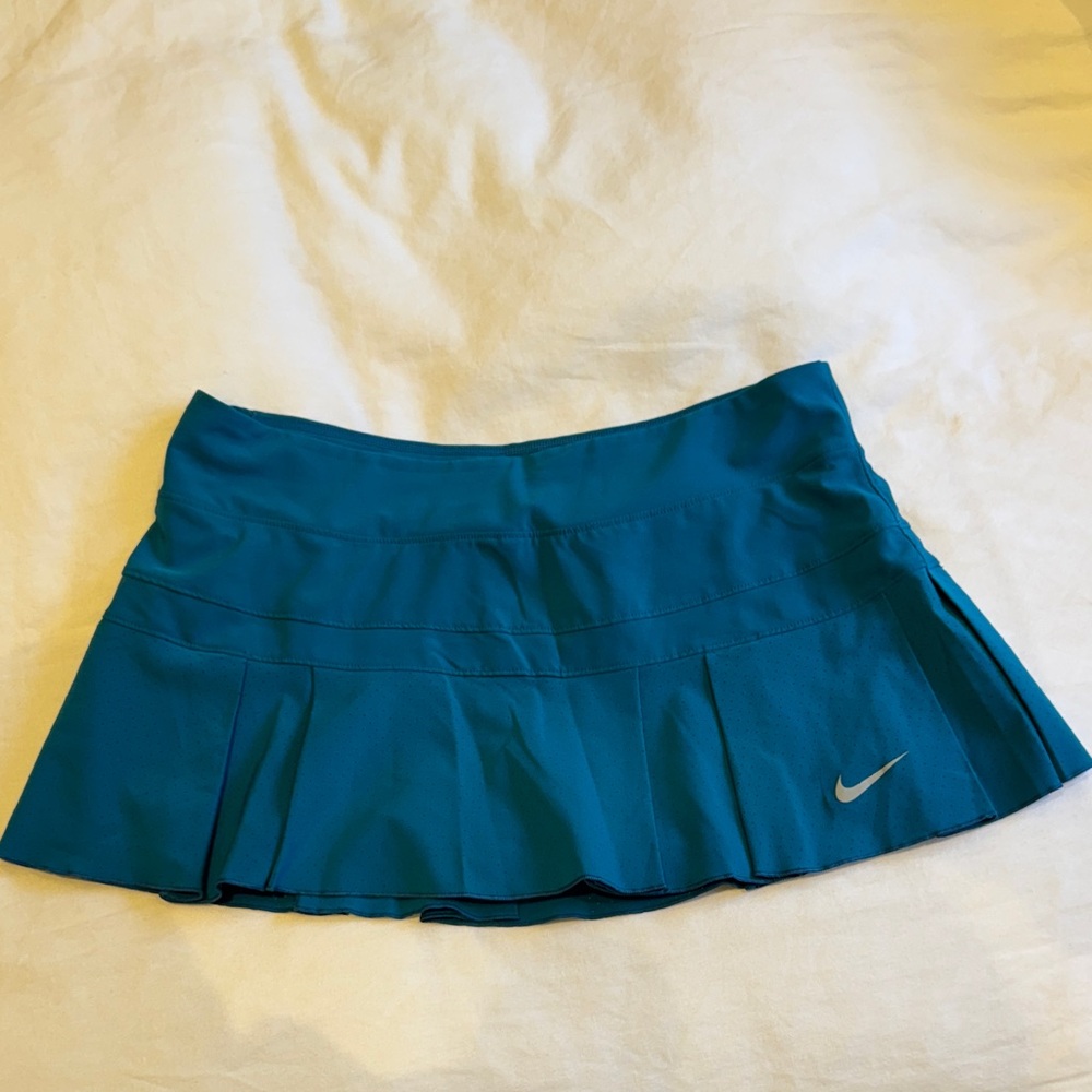 Nike Women's Teal Tennis Skirt